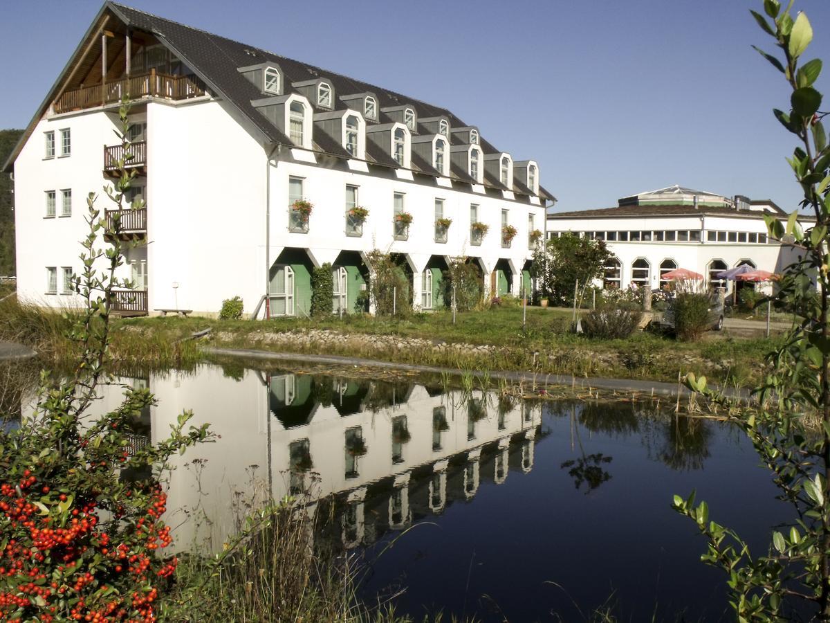 Hotel Zur Werra Schmalkalden Exterior photo